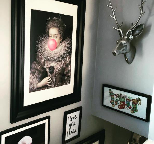 Mineheart Bubblegum Portrait 3 Leinwandbild 21x30 historisch