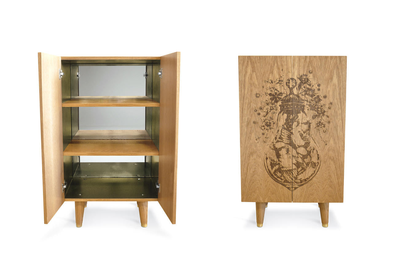 Mineheart Furniture Oak Ornithological Sketch Schrank Eiche