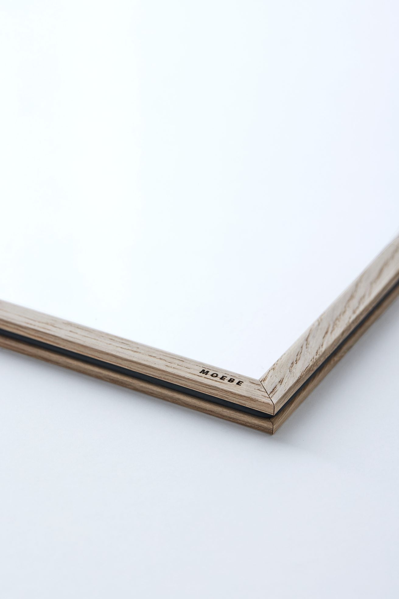 The Poster Club Moebe Frame Oak Bilderrahmen A4 Eiche