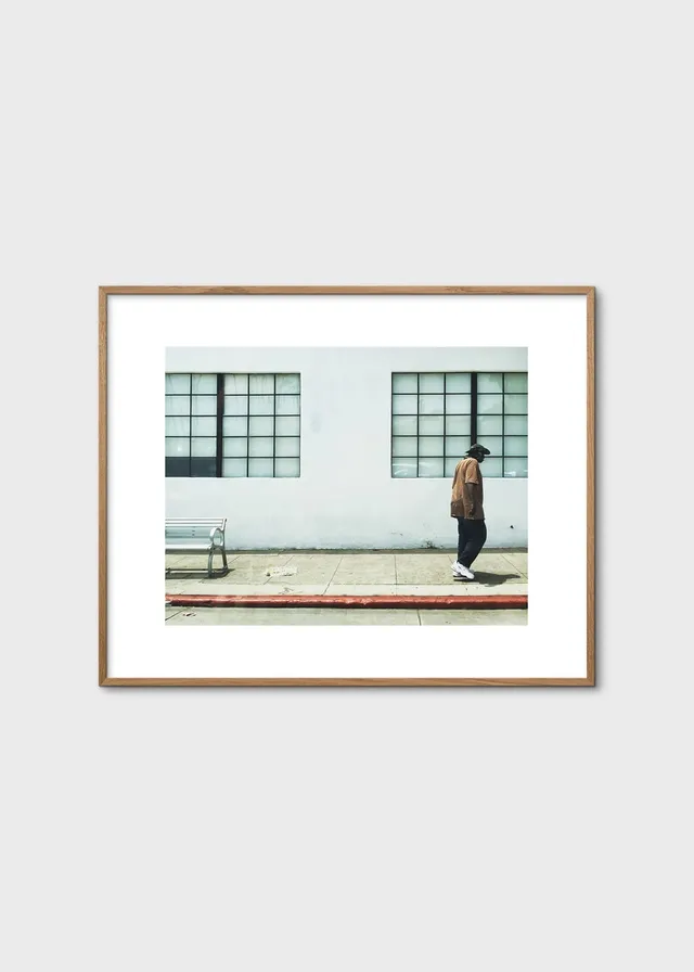 The Poster Club Santa Monica Man Fotoposter 40x50 cm hell