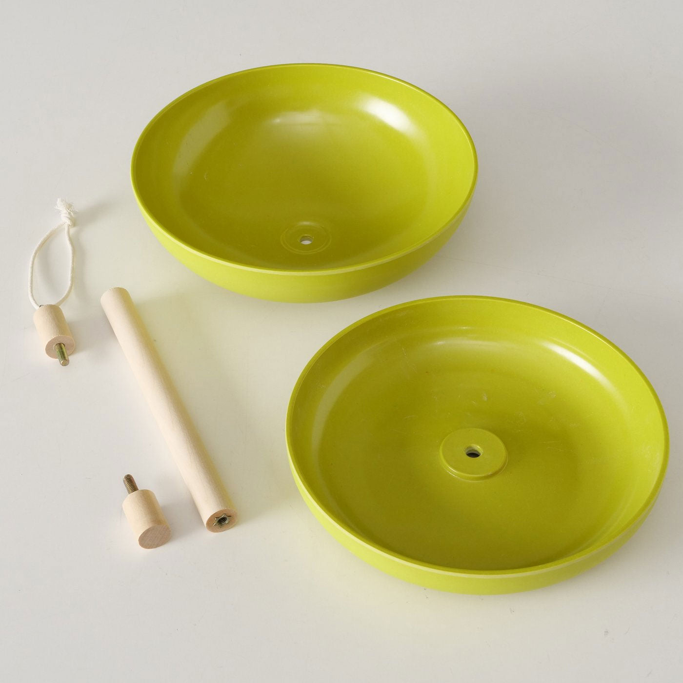 LS-LebenStil Garten & Camping Futterstation Grün Kunstharz