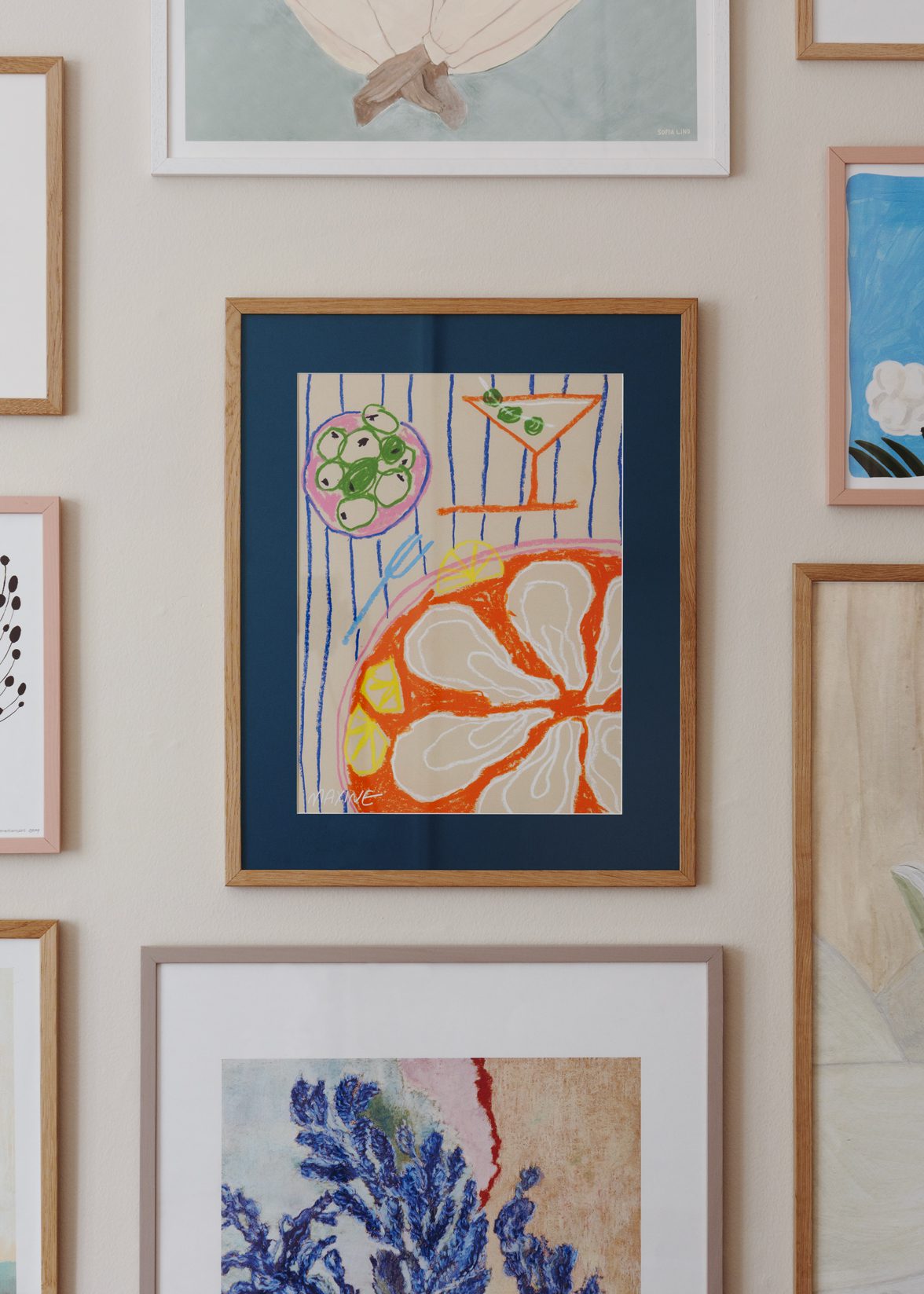 The Poster Club Martini and Oysters Kunstdruck 30x40 cm Beige