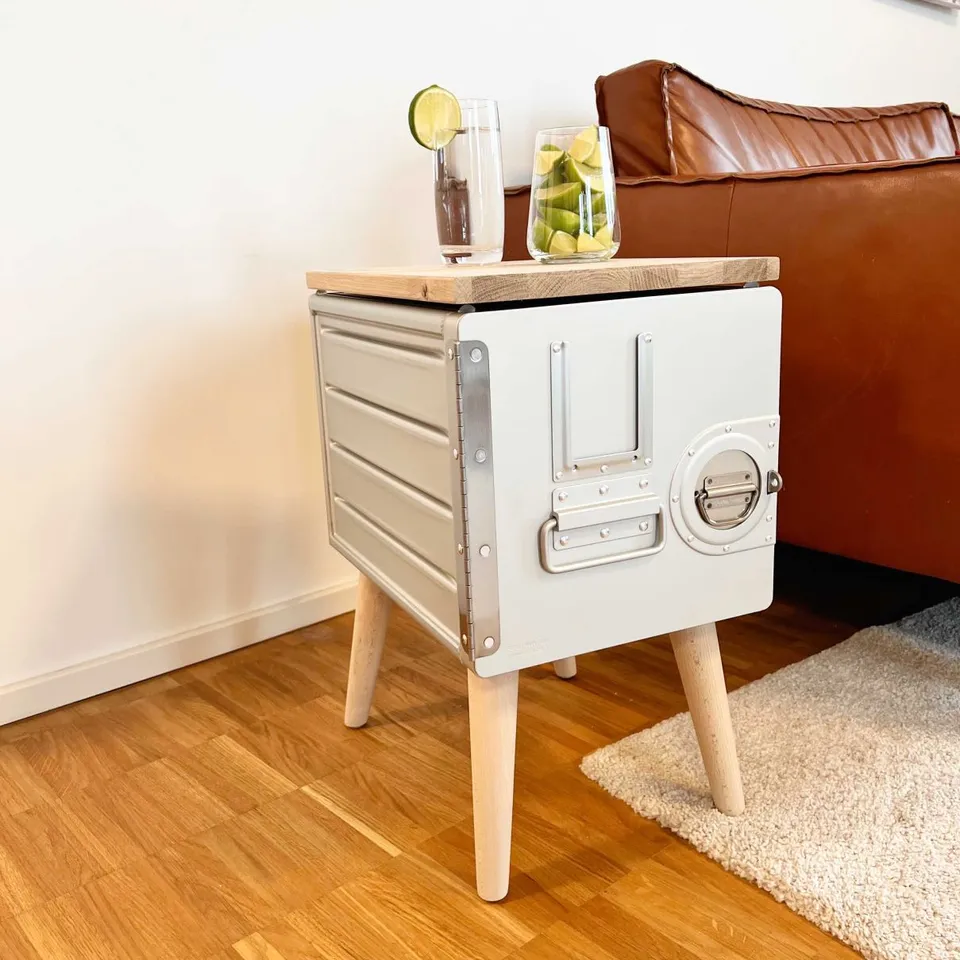 aircraftwindows Airline Container Woody Side Table Beistelltisch Holz