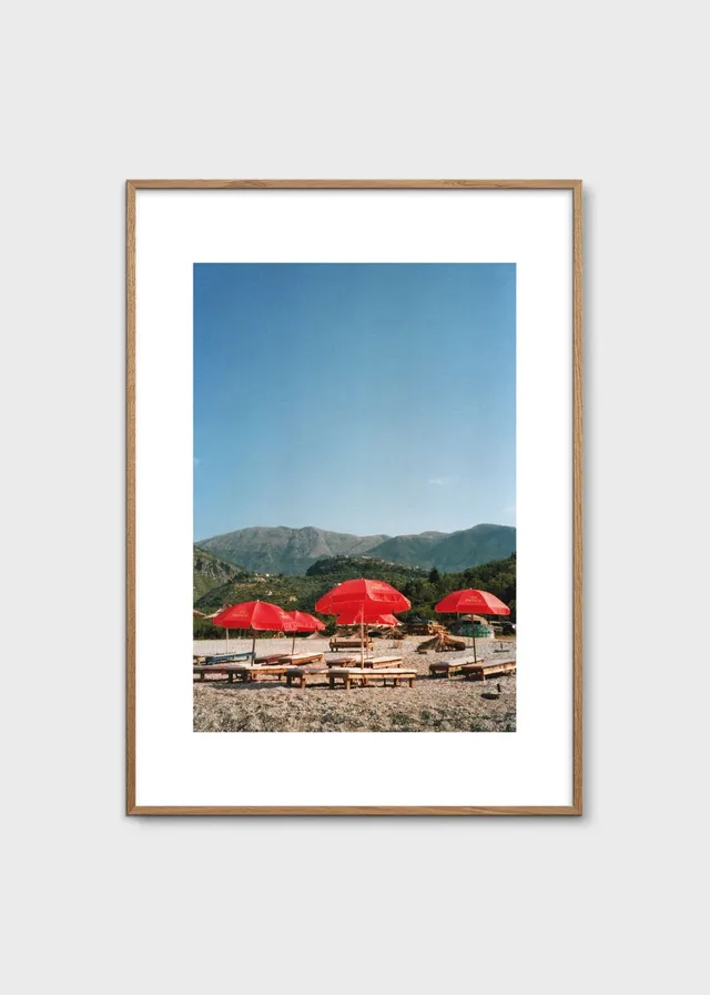 The Poster Club Beach Time Kunstdruck 30x40 cm blau-rot
