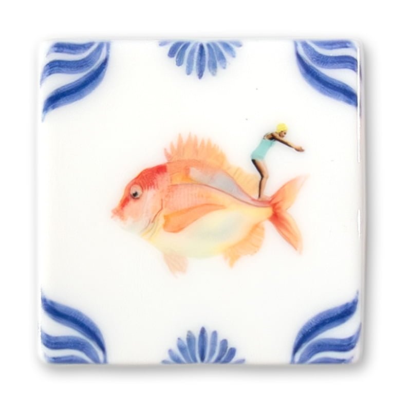 Storytiles Minis Een dappere duik Wandfliese Mini Sprung-Motiv