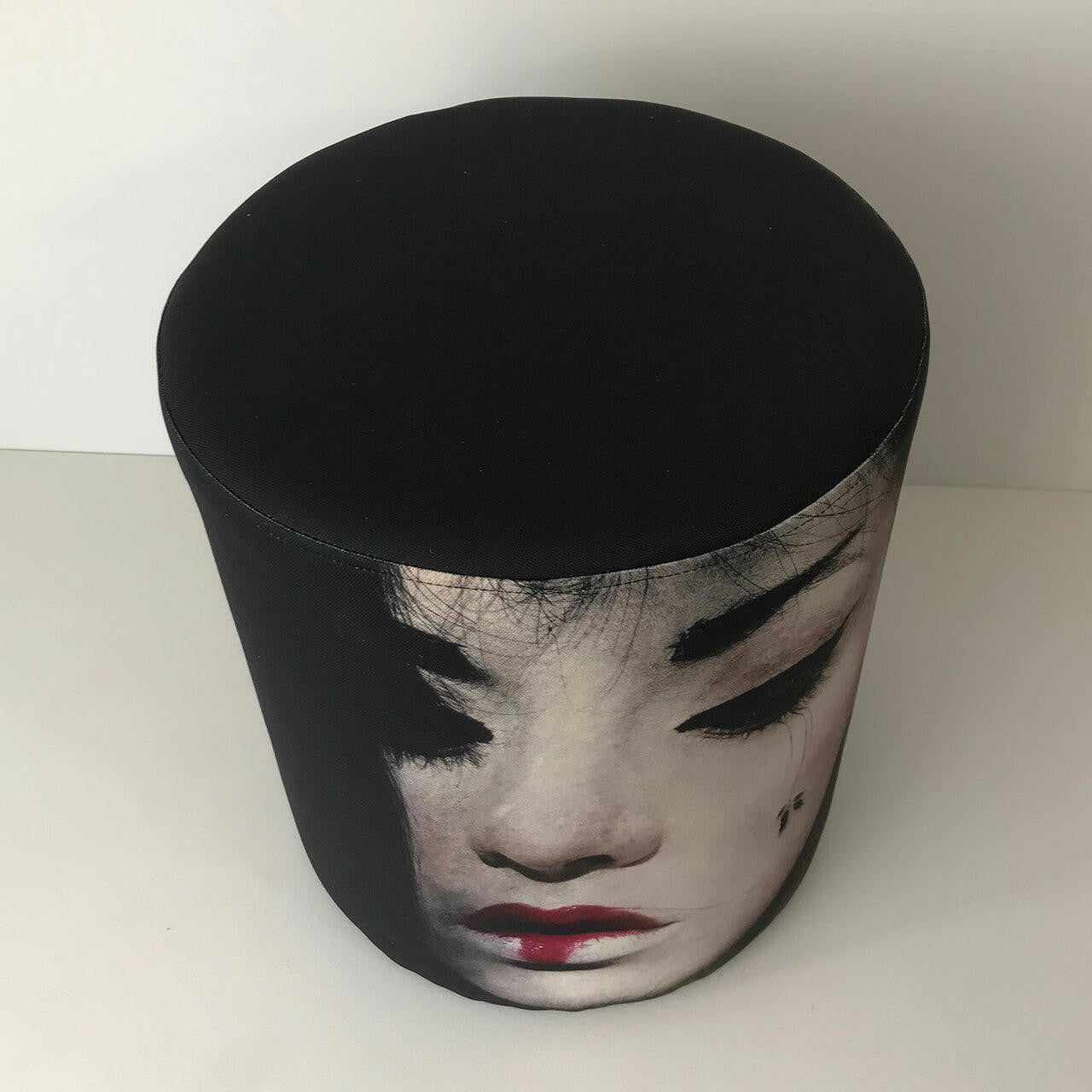 Mineheart Japanese Repose Hocker Pouf Geisha 42cm