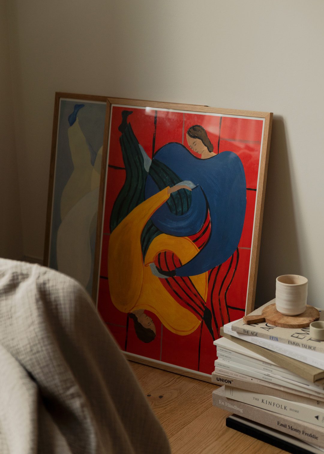 The Poster Club Art Prints Hold You Red Poster A4 bunt
