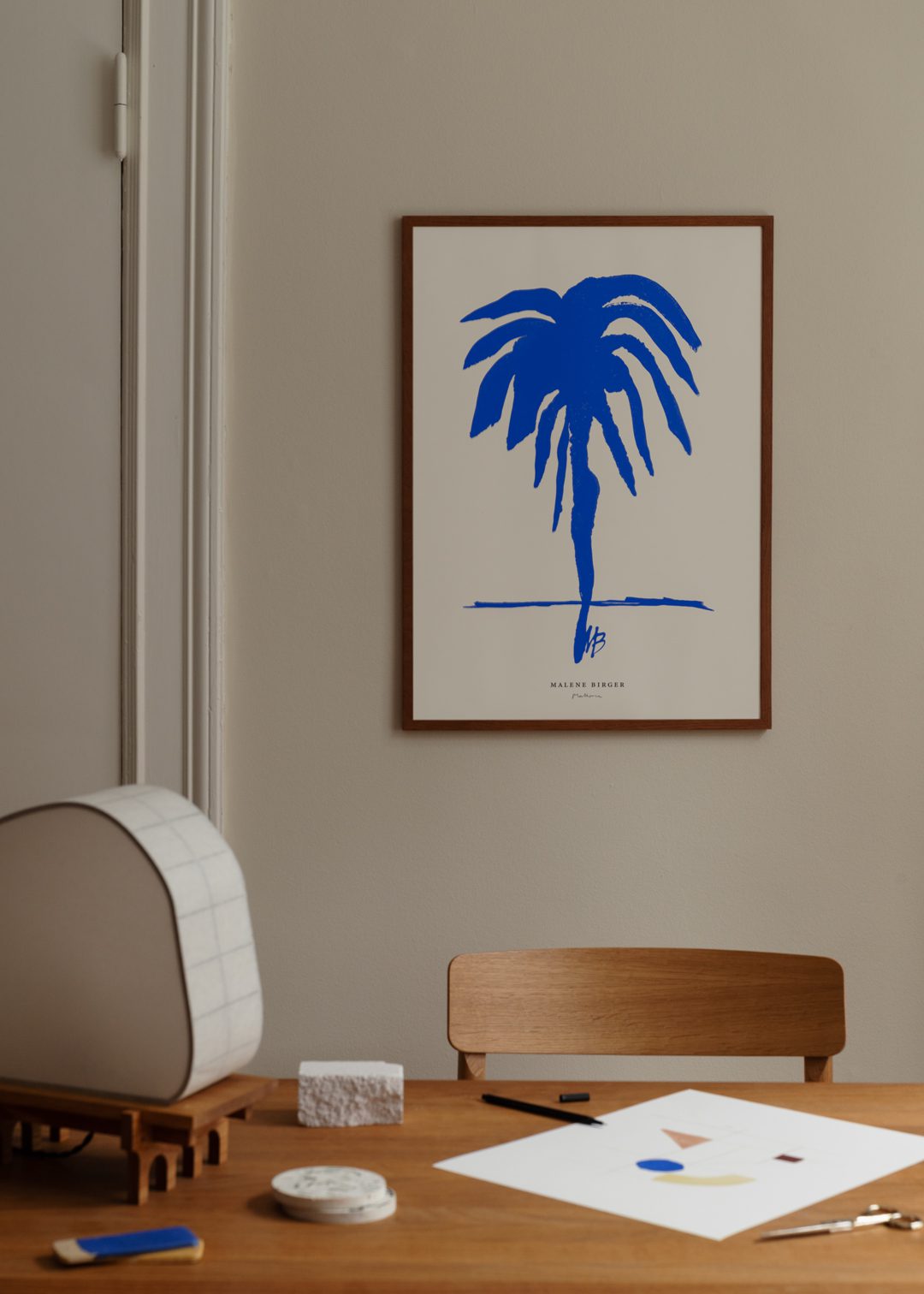 The Poster Club Natural Shadow No. 01 Poster 30x40 cm beige-blau