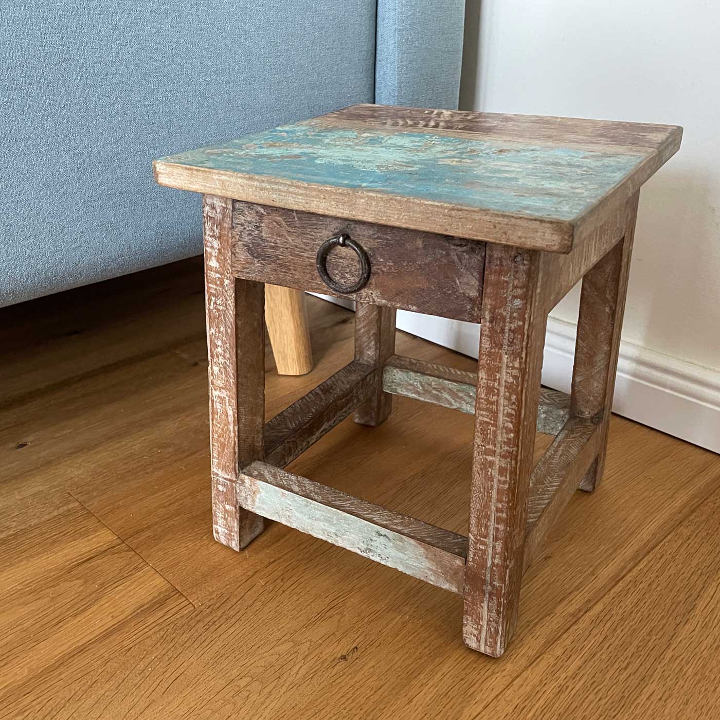 LS-LebenStil Vintage Nachttisch Holzhocker Schublade 30cm Braun