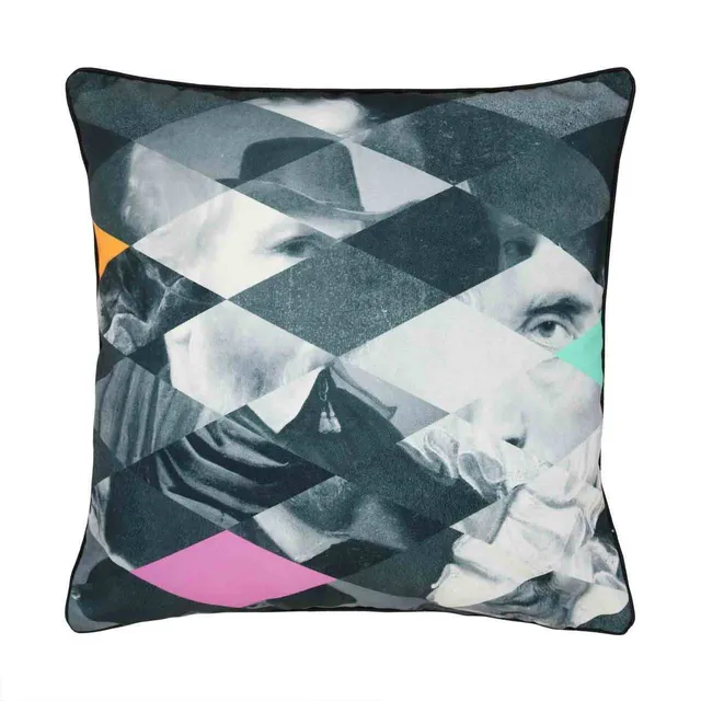Mineheart Cushions Lords and Masters Kissen 45x45cm Porträt