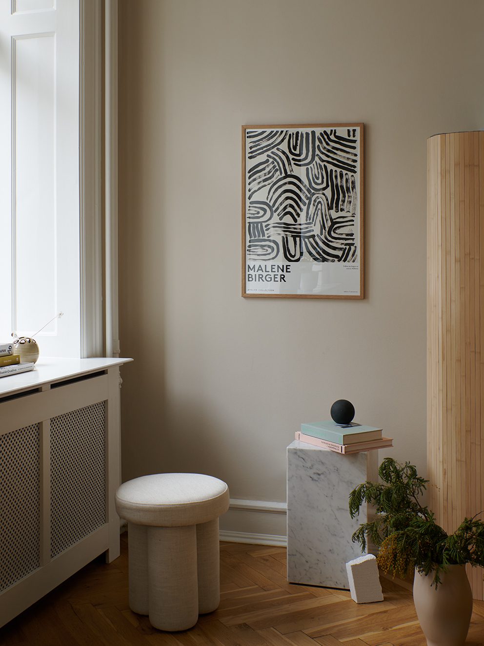 The Poster Club Art Prints Follow My Fingers Poster 50x70 sw