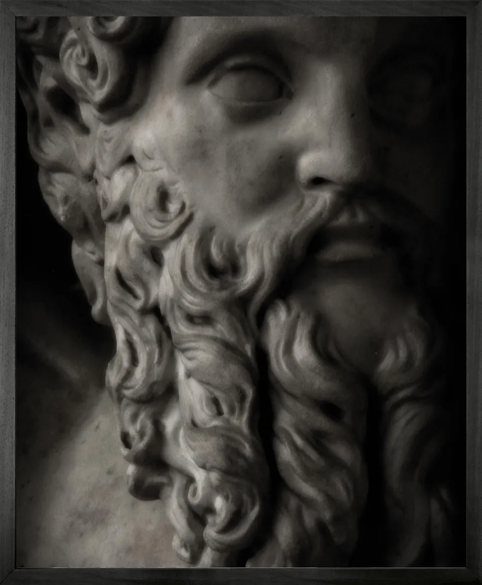 Mineheart Wall Art Statuesque 10 Leinwandbild Schwarz 40x50
