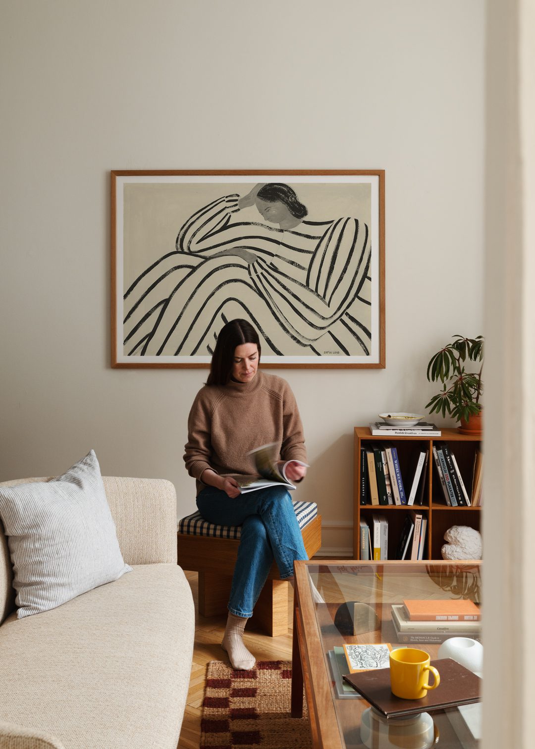 The Poster Club Waiting Poster 50x70 cm Beige Schwarz
