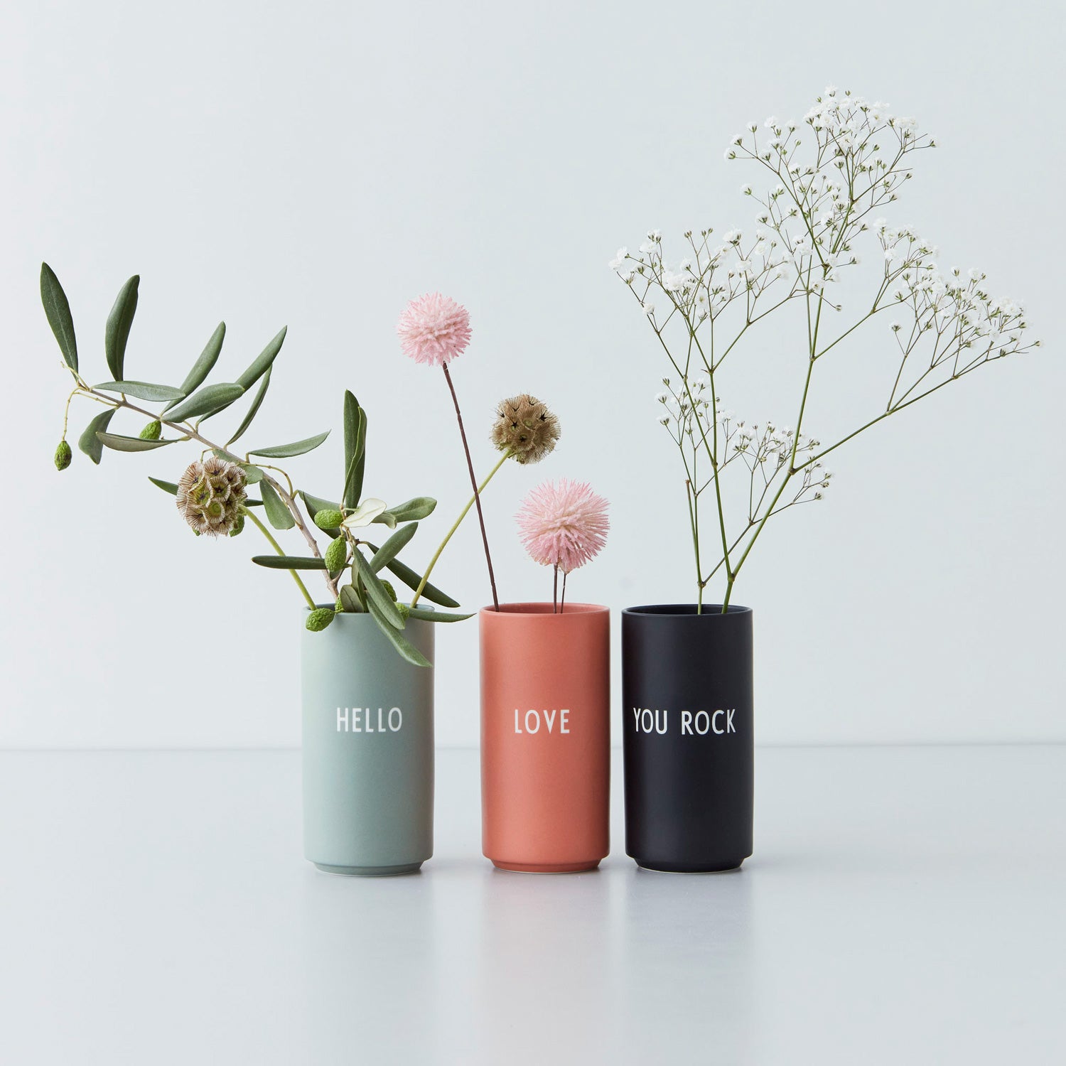 Design Letters AJ Favourite Vase Porzellan Love Rosa 11 cm