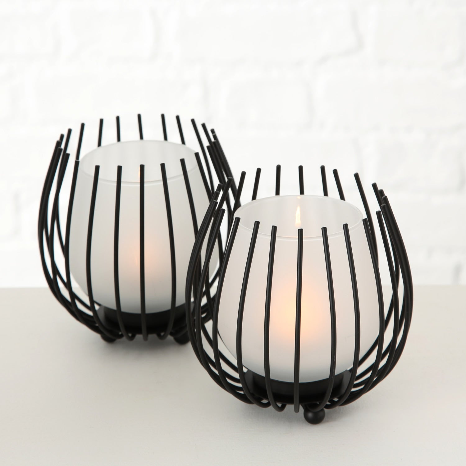 LS-LebenStil Kugel Gitter Windlicht 2er-Set Schwarz Milchglas 12cm