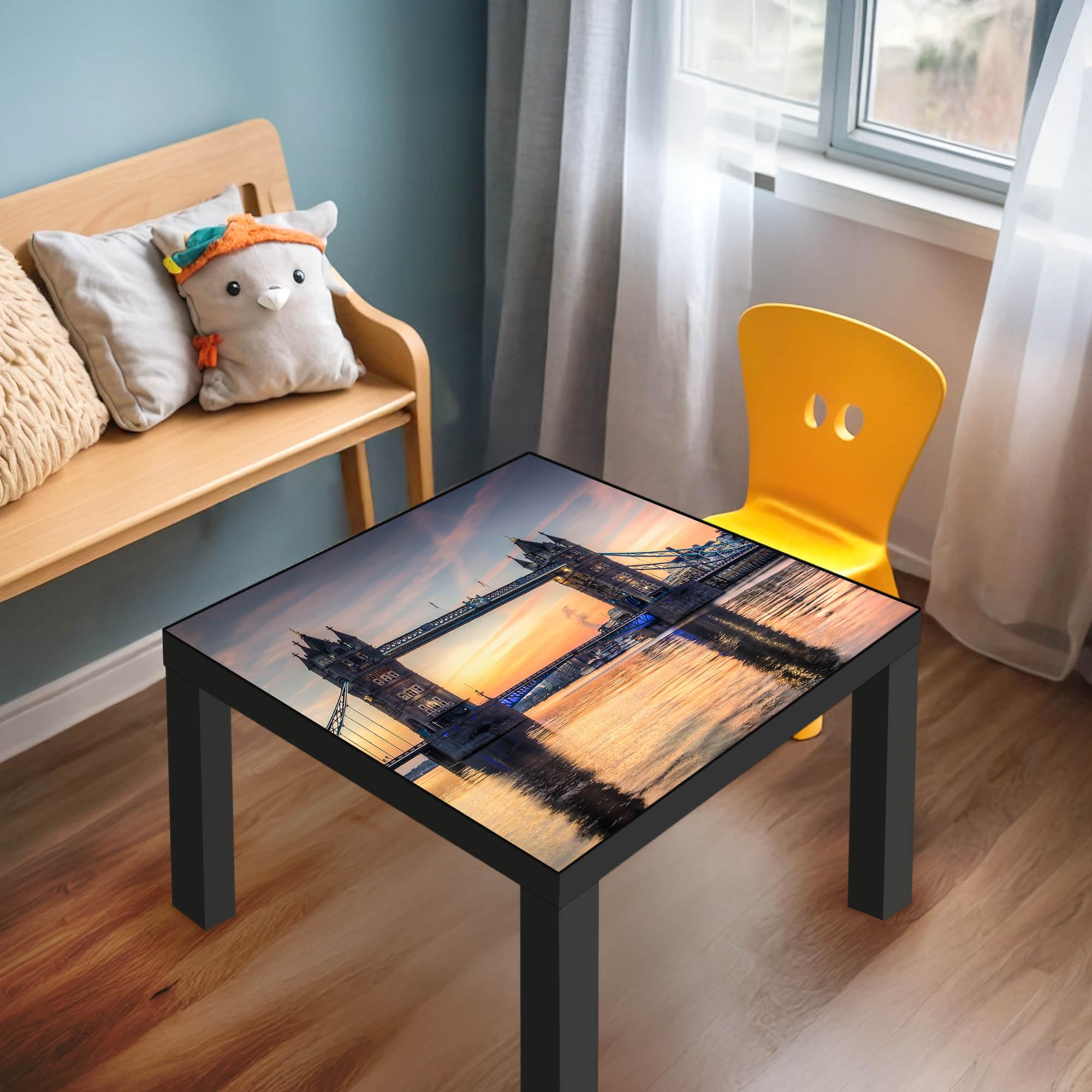 Banjado Möbelfolie Tower Bridge Tischfolie 55x55 selbstklebend