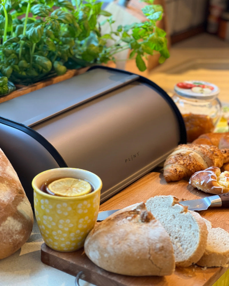 LS-LebenStil Brotkasten Vintage 34cm grau Brotbox Metall retro